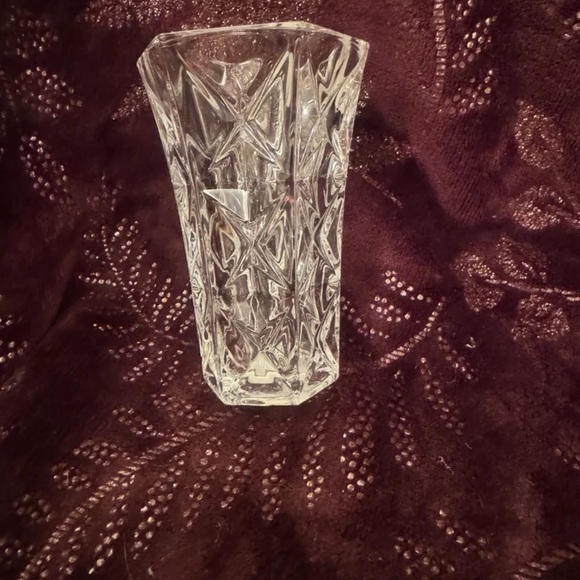 Vintage Cristal D’ Arques France Star Pattern 24% Lead Crystal Vase. 5”tall. - Picture 3 of 5
